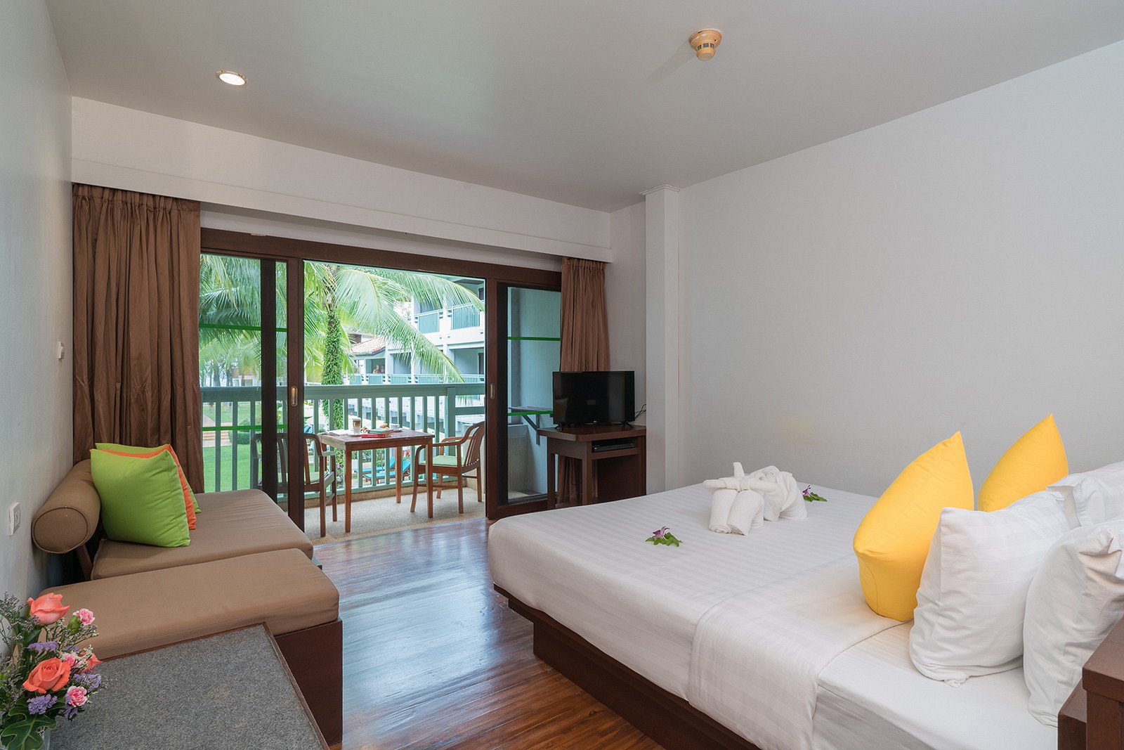 The Briza Beach Resort Khao Lak 