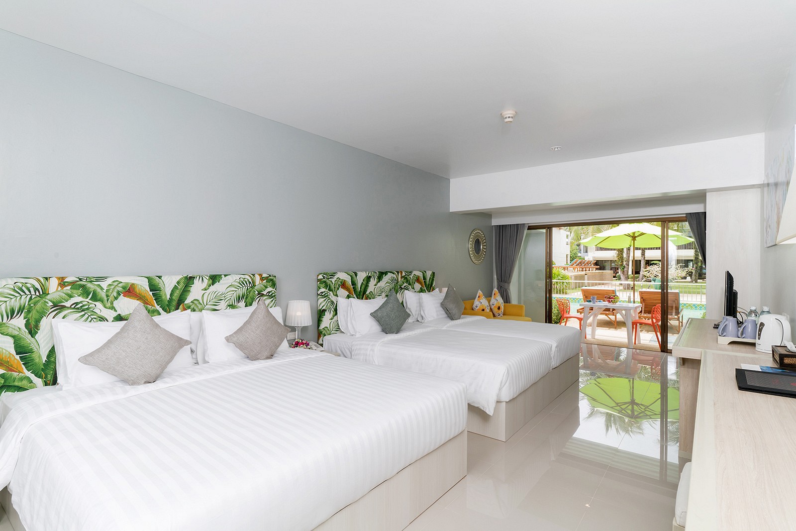 The Briza Beach Resort Khao Lak 