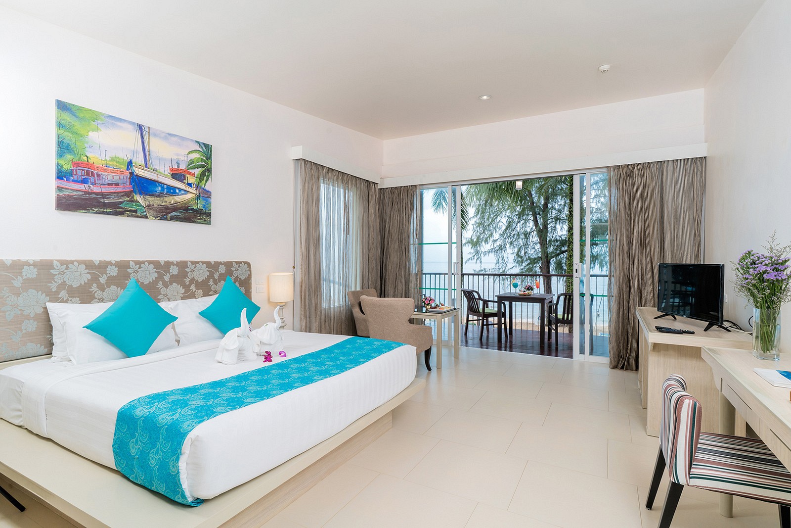 The Briza Beach Resort Khao Lak 