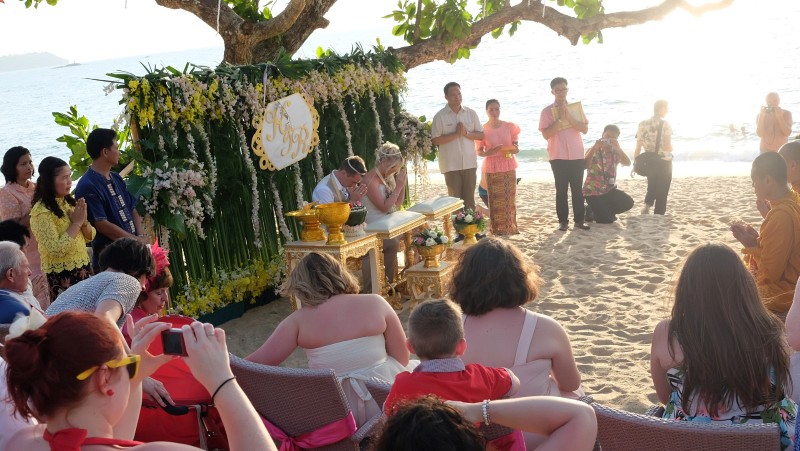 Thai wedding engagement