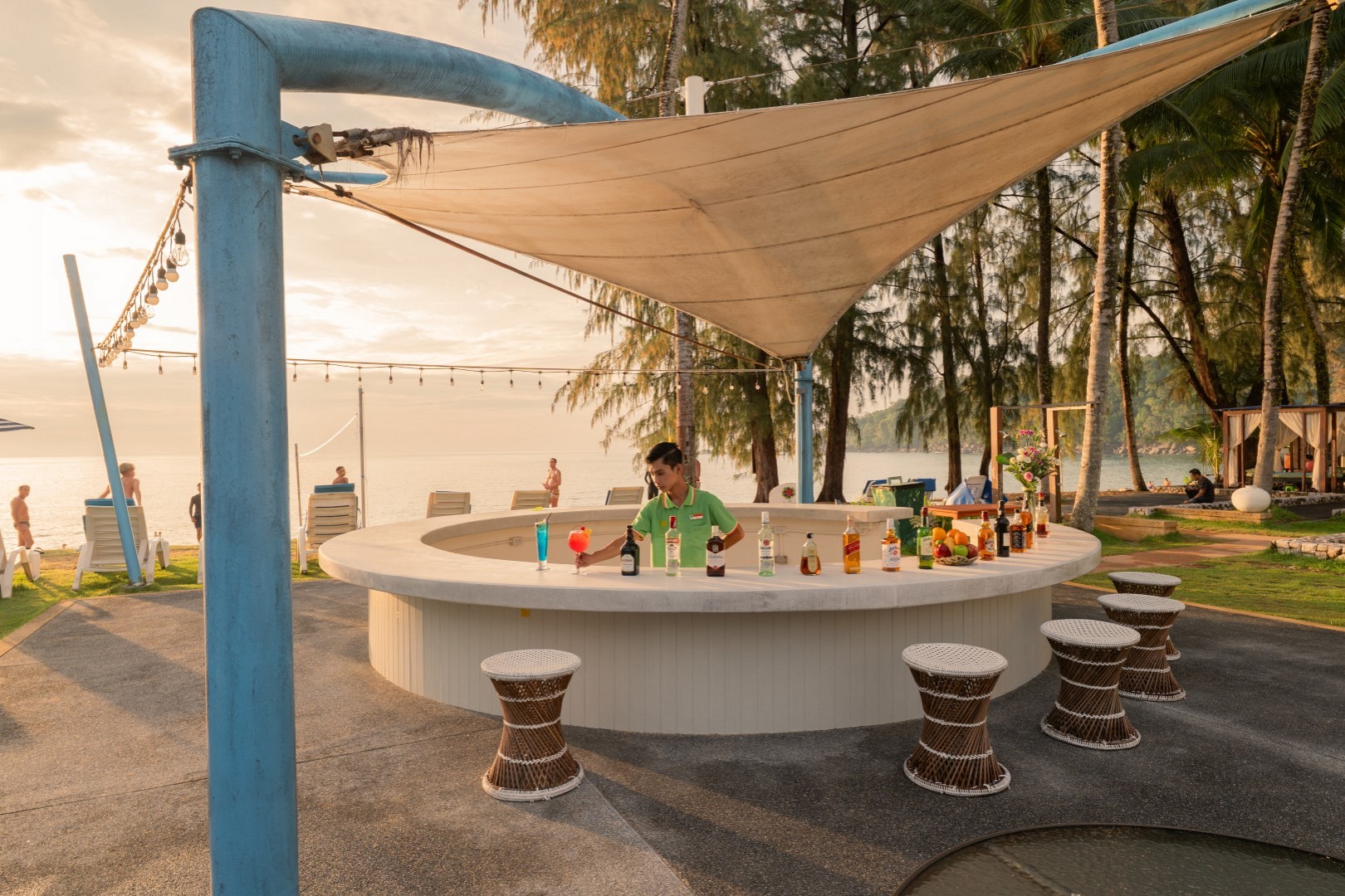 Beach Bar